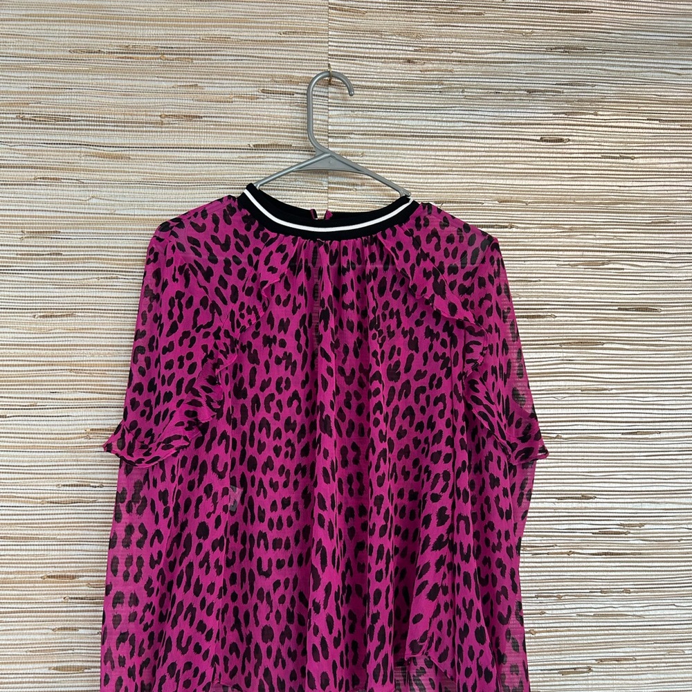 Vibrant top